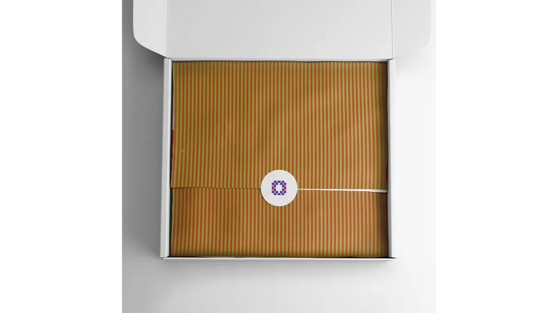 Onyame box, tissue and seal