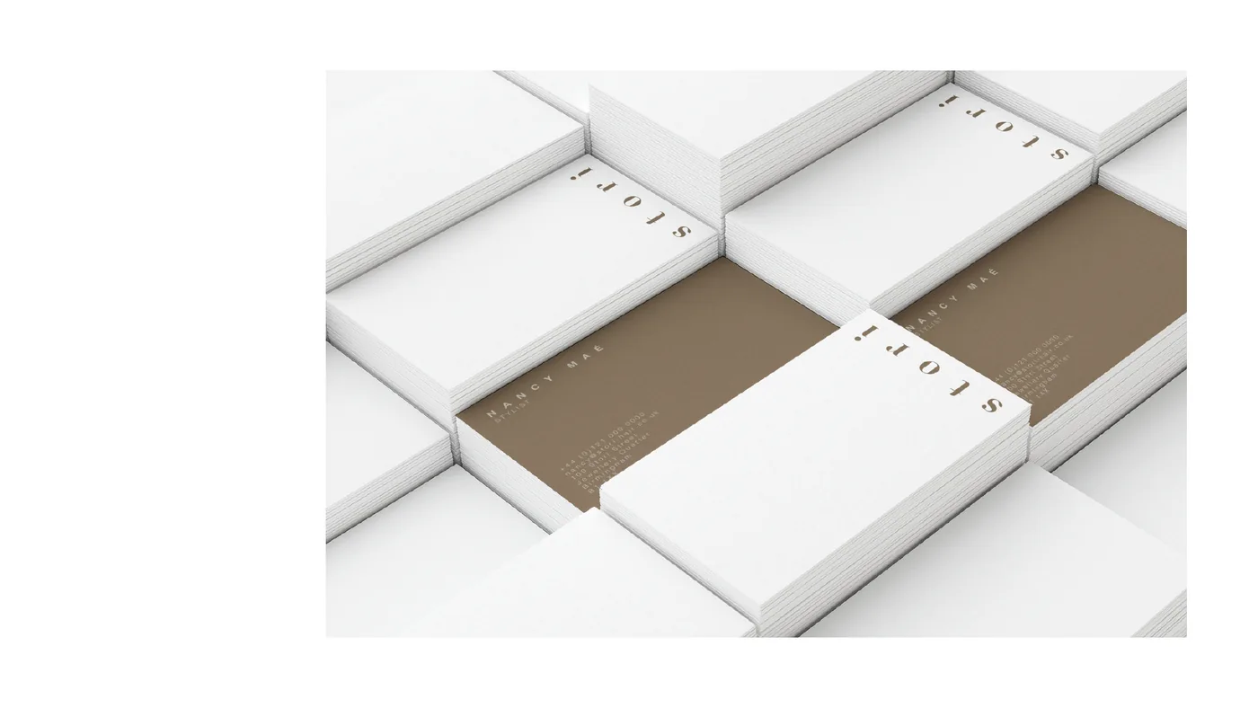 Stori business cards in bronze and white