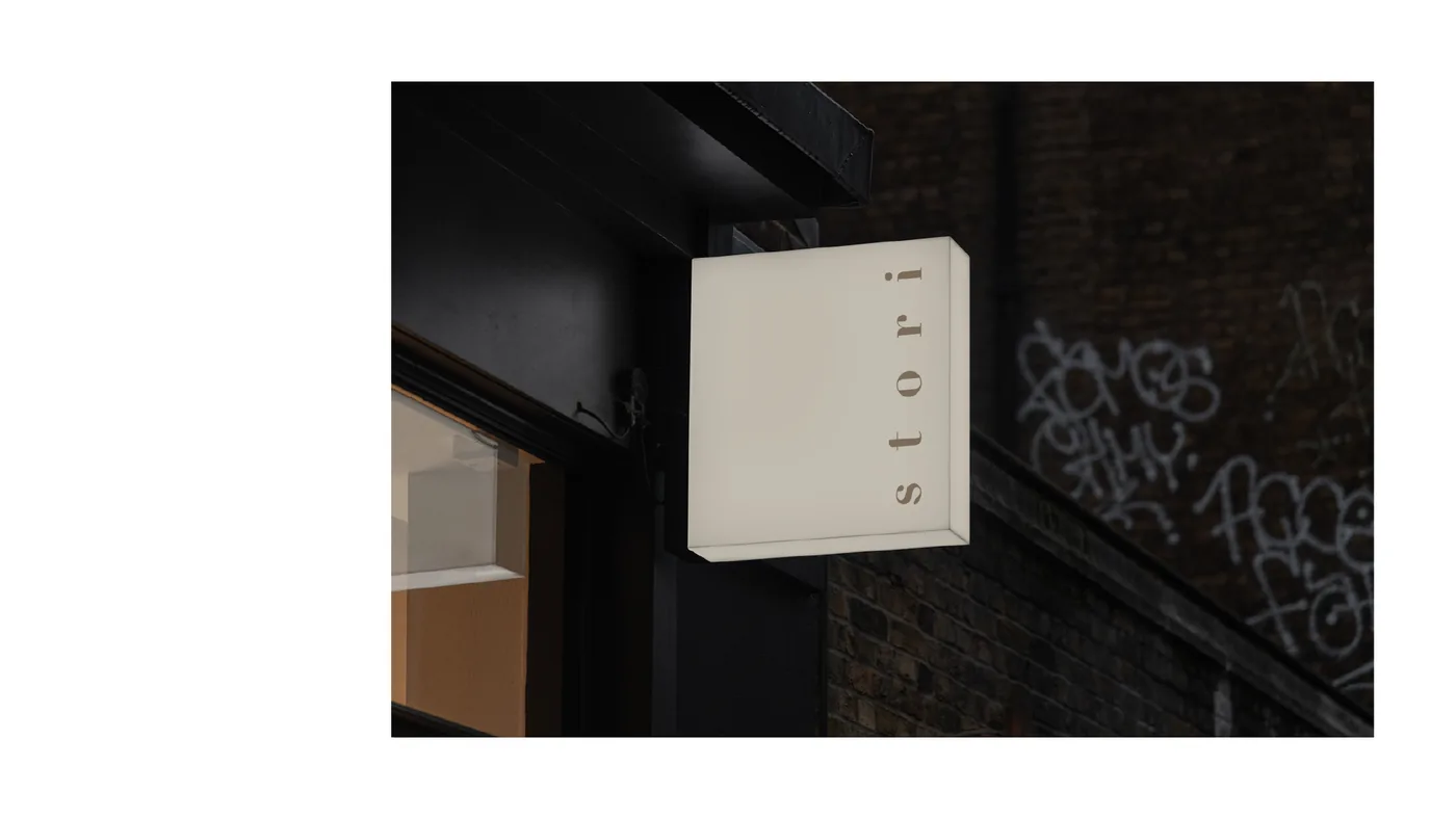 Stori illuminated projecting sign